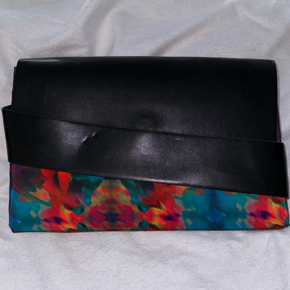 Zara • Trafaluc Collection Envelope Clutch